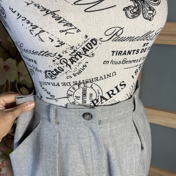 VTG Jones New York 100% Wool Pants Slacks Sz 6 Gray Lined Pleated Cuffs Wide Leg - Picture 5 of 12